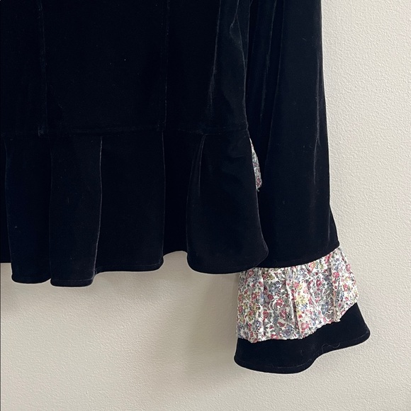 \id Collection black velvet blazer size medium - Picture 12 of 16